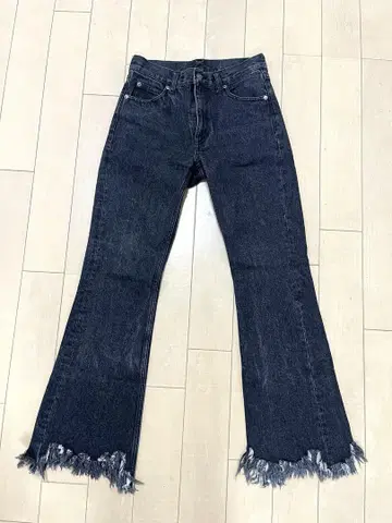 X-GIRL 부츠컷 데님