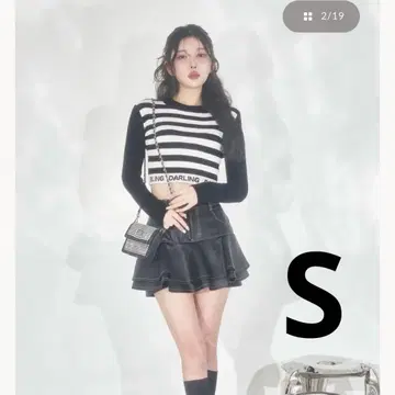 darich 프릴 가죽 숏팬츠