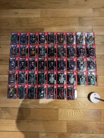 베어브릭 피규어 [ 1체 900엔 ]