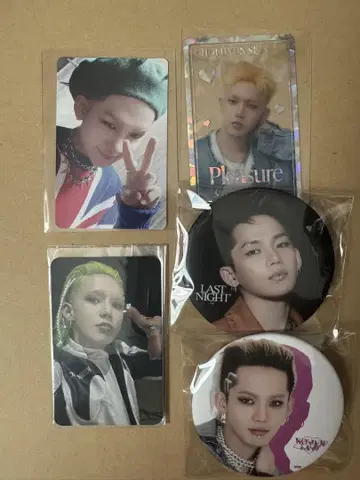 treasure  트레이딩 카드 & 캔 배지 세트.