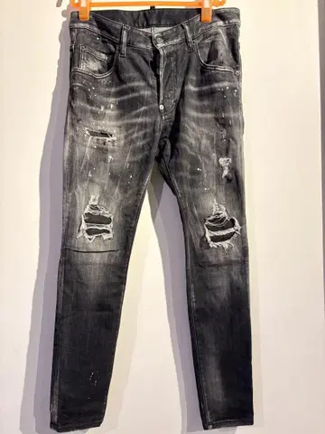 [ 새상품급 ] DSQUARED2 데미지 가공 데님