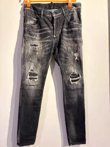 [ 새상품급 ] DSQUARED2 데미지 가공 데님