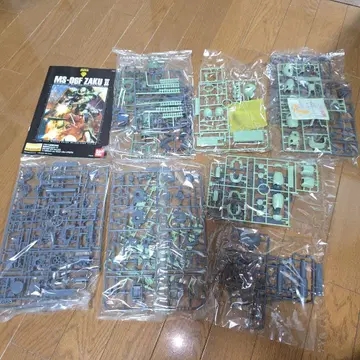 MG MS-06F 자쿠 II Ver.2.0 박스 없음