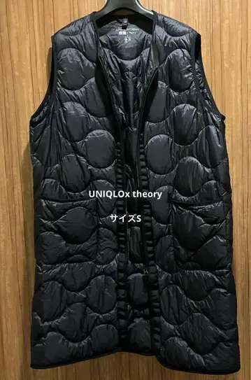 [ UNIQLOx theory ] 롱 다운 베스트 블랙 S