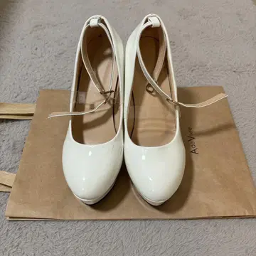 브라이덜 슈즈 화이트 23cm 12cm 힐