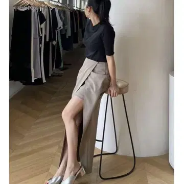 새상품 시루무린 롱 스커트 슬릿 아이라인