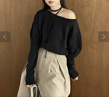 CAPRICIEUX LE'MAGE [shio 기획] 초커 보트넥 롱 T