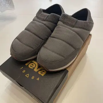 Teva U Reember 2 그레이 26cm 미사용