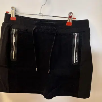 STY32 BY SWEET YEARS 블랙 미니 스커트