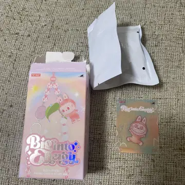 POP MART Big into Energy 스트랩 HAPPINESS