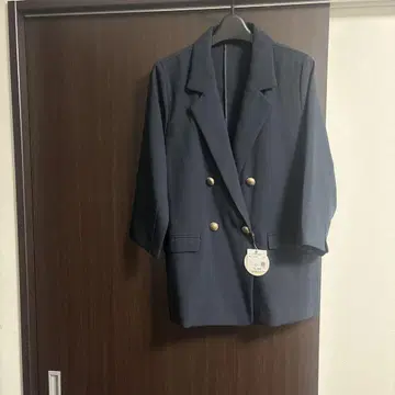 네이비 더블 버튼 테일러드 자켓