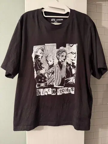 XXL UNIQLO NANA 야자와 아이 컬렉션 UT T셔츠