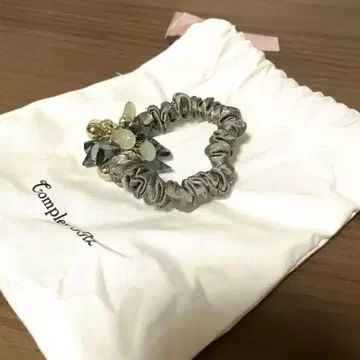 Complex Biz 스크런치 그린