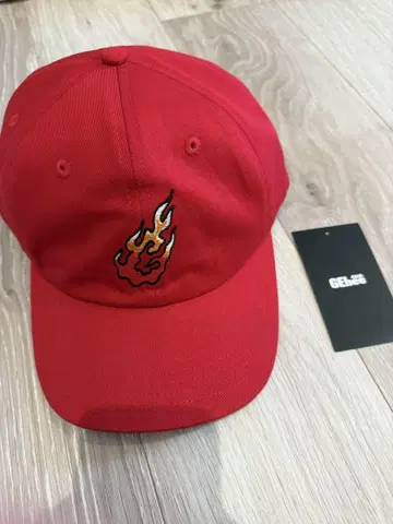 GEbee404 G-Flame 6Panel Cap Red