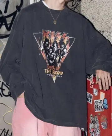 [ 페르슈 ] 페르슈 kiss 밴딩T 롱T 빈티지