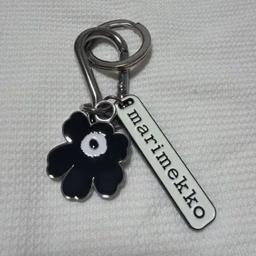 marimekko 꽃 모양 키링