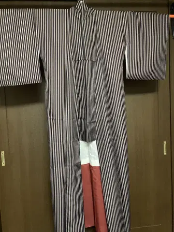 코몬 기모노 스트라이프와 잎 무늬 묶음 구매