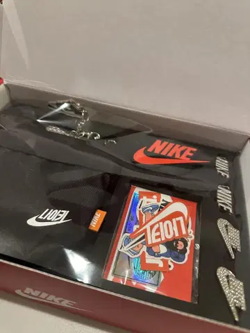 Nike 액세서리 세트 참 스니커즈