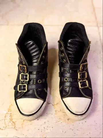 ASH 아쉬 스니커즈 지퍼 달린 새상품급