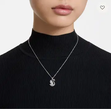 SWAROVSKI 스완 모티브 목걸이