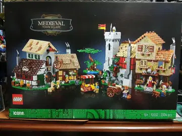 레고 LEGO 10332 중세의 거리 단종