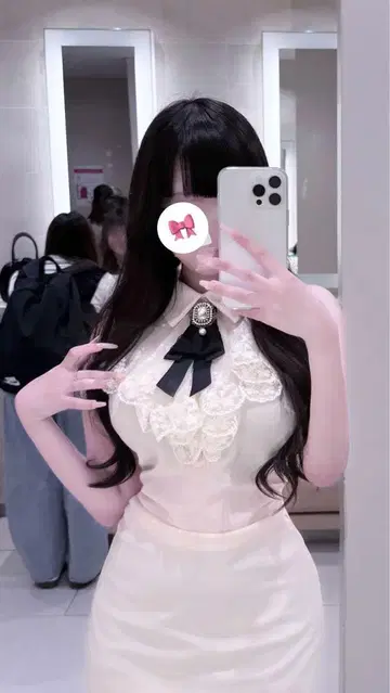 왕홍 원피스 슬리브리스 카라 부착 레이스