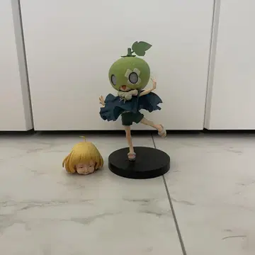 Dr.STONE 수박 피규어 상자 없음