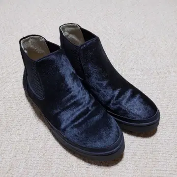 모드 에 자코모 사이드 고어 블랙 컬러 송치 숏부츠 23.5cm