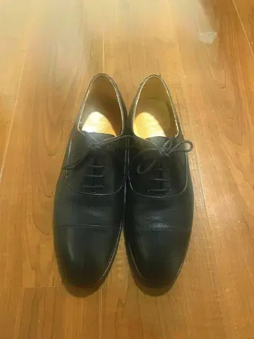 [ 새상품급 ] Berwick 스트레이트 팁 가죽 블랙 vibram 밑창