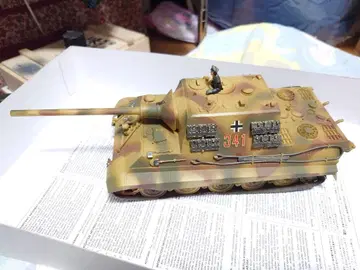 1/35 독일군 야크트 타이거 중전차 완성품