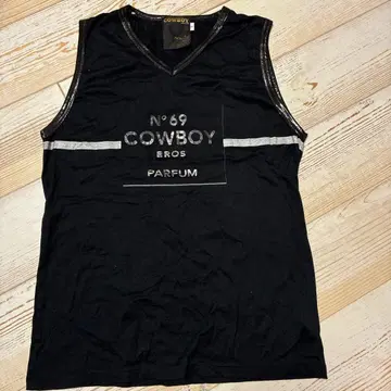COWBOY 탱크탑 블랙 V넥