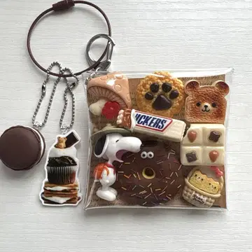 *가챠 채움 파우치 *PEANUTS 도넛