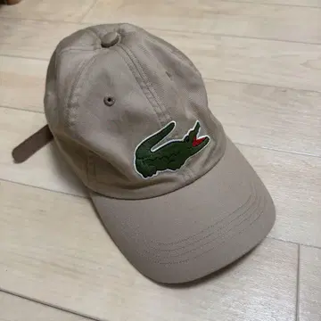 새상품급 라코스테 자수 패치 캡