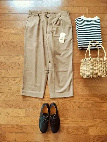 컨디션 최상 maison de soil/메종드소일 울 크롭 팬츠