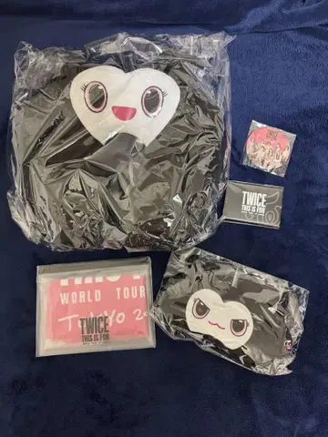 TWICE 업그레이드 굿즈 세트