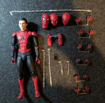 MAFEX 스파이더맨 업그레이드 수트