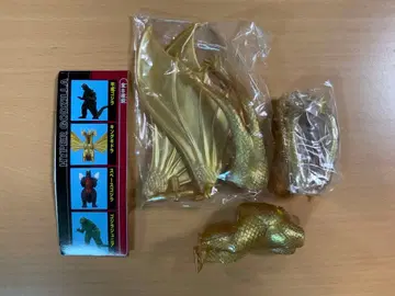 하이퍼 고질라 킹 기도라 피규어 반다이
