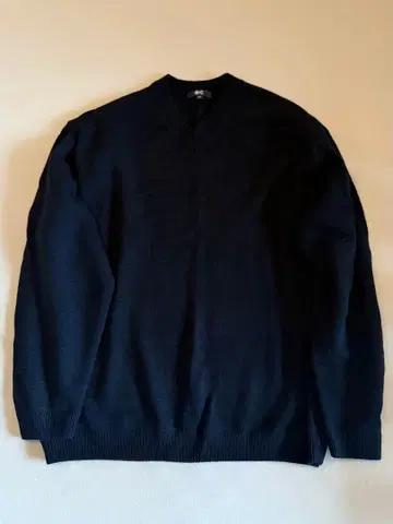 [ 미사용 ] UNIQLO C 릴랙스 V넥 스웨터 XL 블랙 24AW