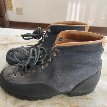 갈리비에르 그레이 스웨이드 등산화 23cm