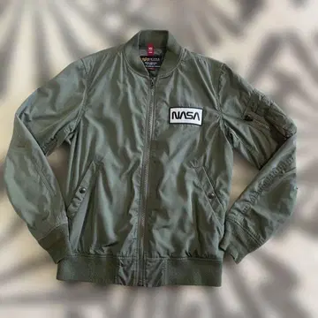 [SHIPS 별주] ALPHA INDUSTRIES MA-1 자켓 M