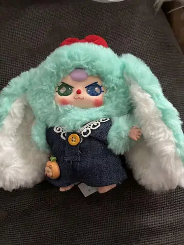 베이비 쓰리 토끼 귀 달린 봉제 인형