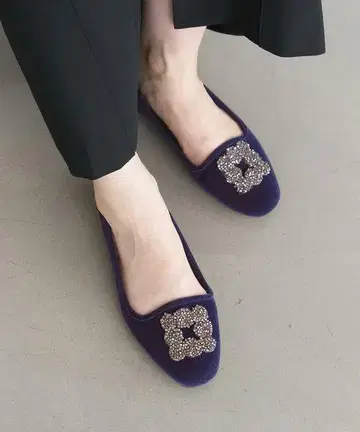 컨디션 최상 MALUS/마스 VELVET SHOES 38 이에나