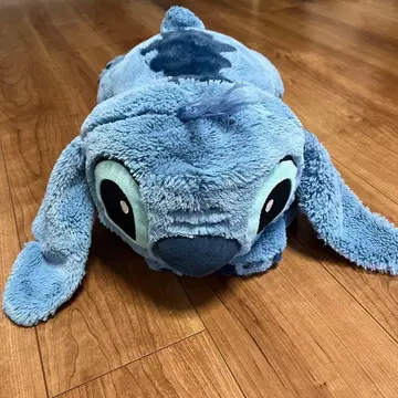 스티치 봉제 인형