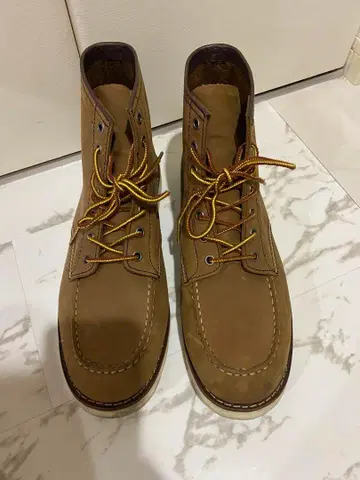 브라운 스웨이드 워크 부츠