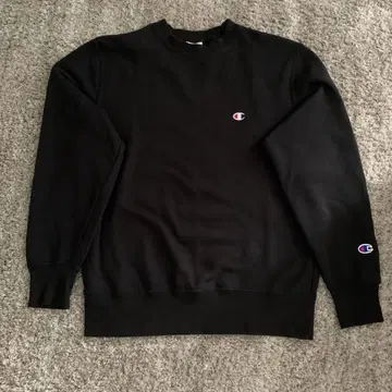 Champion 블랙 맨투맨 S