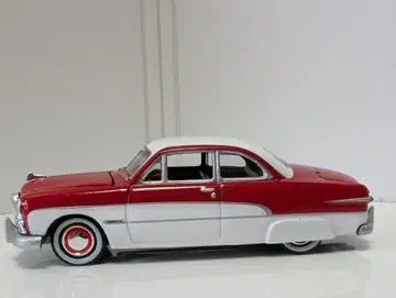 R Champions 50, Ford Coupe Red and White