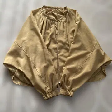 노카라 자켓 베이지 벌룬 슬리브