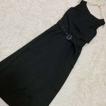 [새상품급] Rady 벨트 포함 원피스 블랙 S 깔끔한 성인 고급스러운