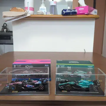 F1 1/43 애스턴 마틴, 알파인 미니카 2대 세트