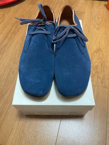 Padmore & Barnes 플레인토 슈즈